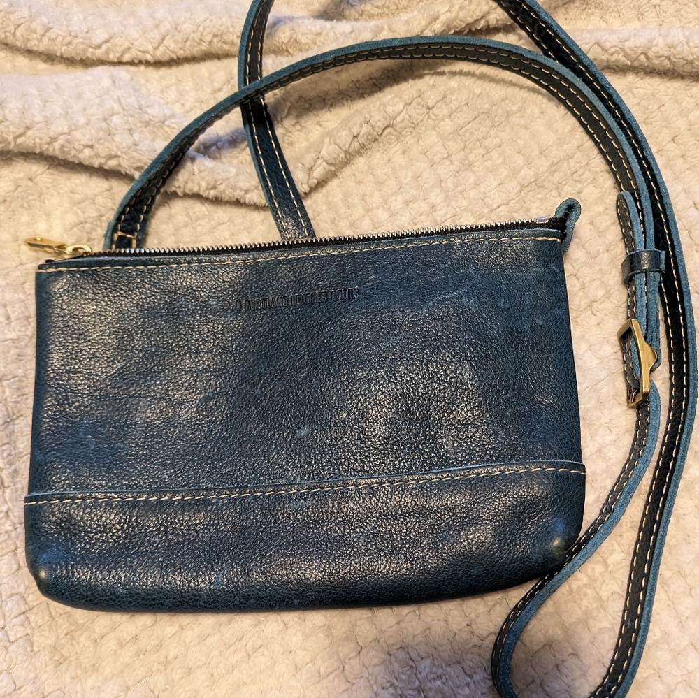 Portland Leather Goods Lagoon? Fiesta